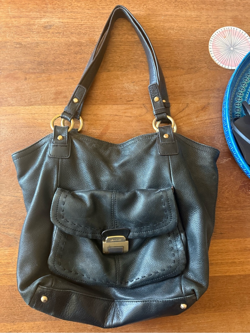 Large Womens Black Leather Shoulder Bag